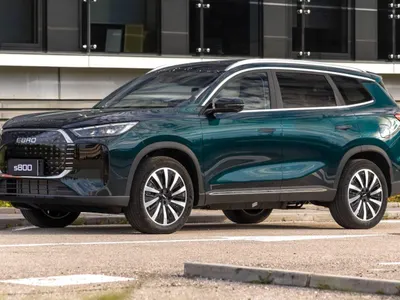 Imagen de EBRO s800 s800 1.5 TGDI PHEV E-CVT Luxury FWD nuevo